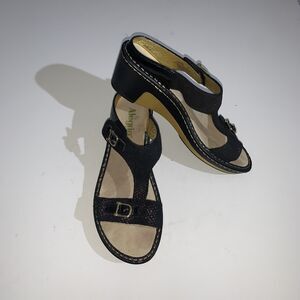 Alegria Sandals Womens Size 11 Black Leather Buckle Slingback Wedge Comfort